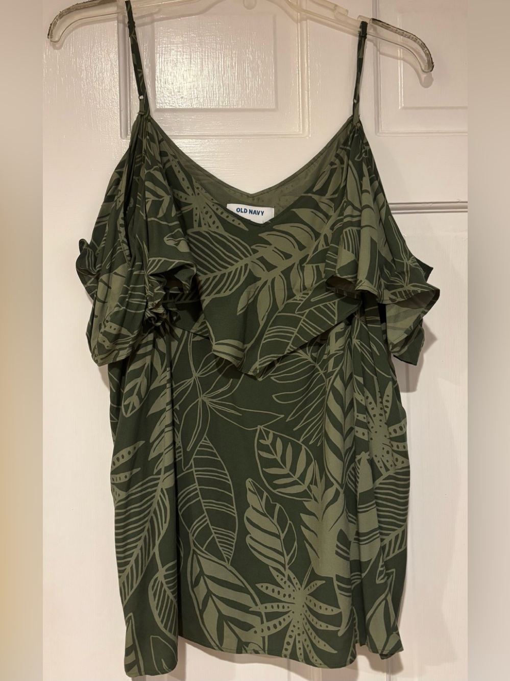 New With Tags Old Navy Olive Green Tropical Ruffle Cold-Shoulder Top XL